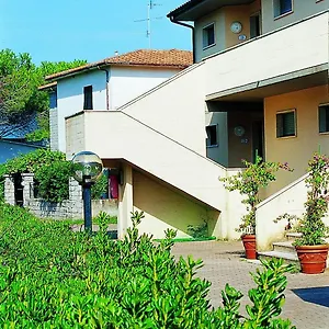 elbamar-marina-di-campo.it-tuscanyhotel.com/